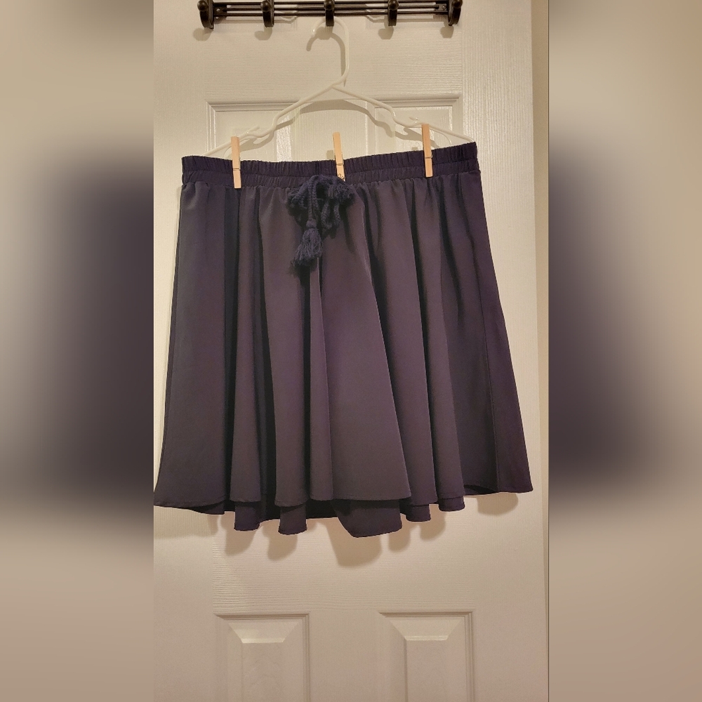 Chic Black Skirt for Women